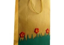 You can use these handmade paper bags to carry jewelry, watches, clothes, watches and much more